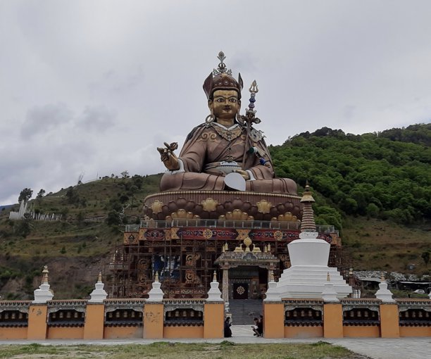 Guru Padmasambhava / Takila Guru Statue